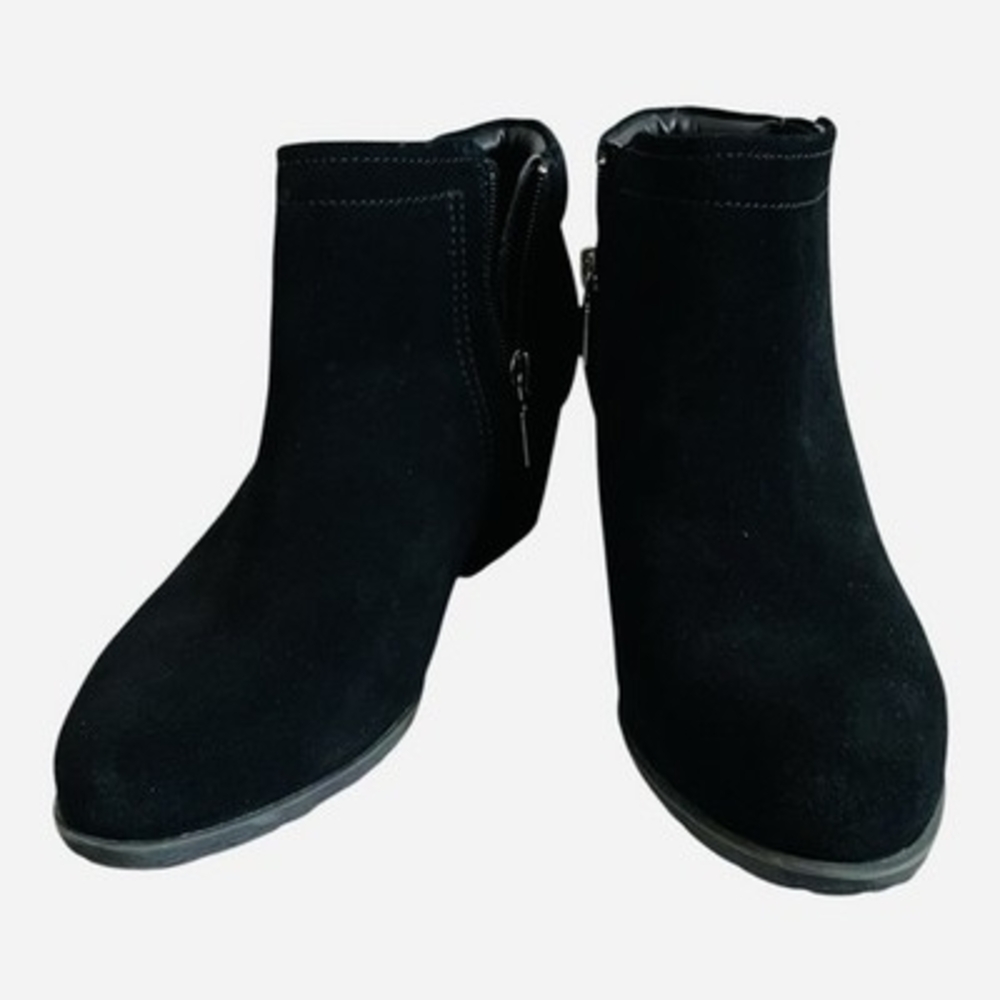 Blondo Women's Black Suede Waterproof Ankle Boots Size 8W Side Zip Booties EXC - Picture 4 of 8